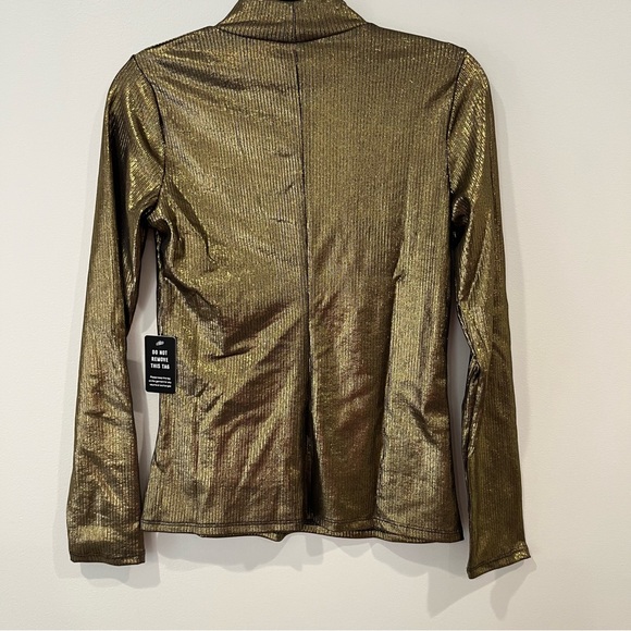 Express Metallic Shimmer gold ribbed long sleeve mock neck top size M NWT - Picture 12 of 13